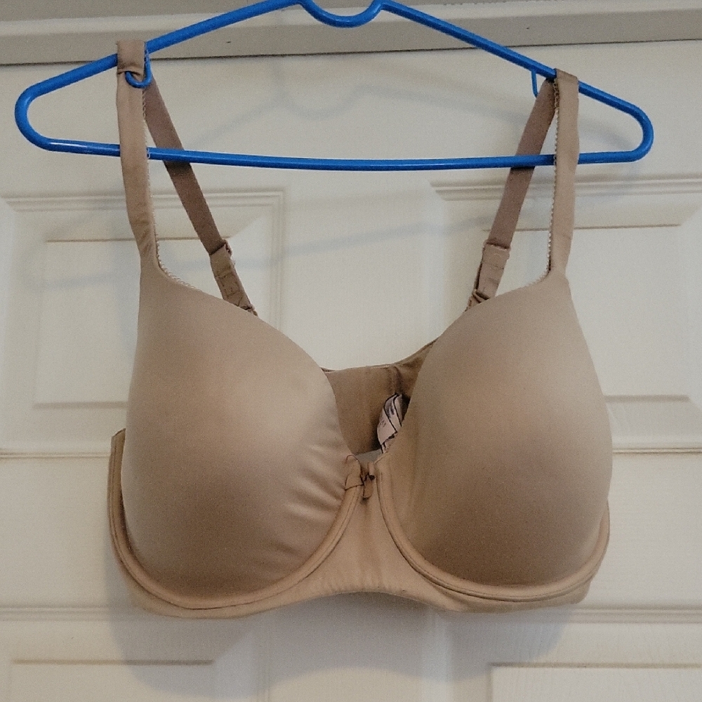 Victoria's Secret Beige Bra